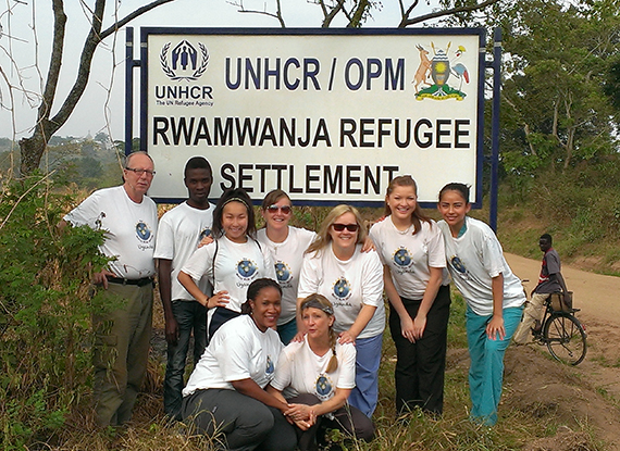 Dr Shinn and volunteers in Uganda