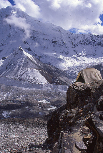 Dr Shinn camps in Nepal